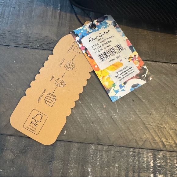 Robert Graham Black Hydrus 3-Piece Travel Bottles & Essentials Toiletry Bag Set - Picture 3 of 13